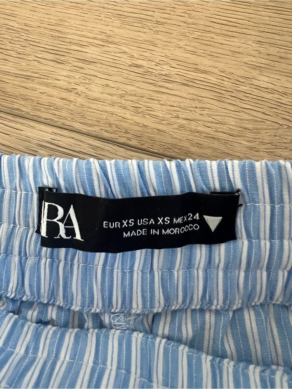 Cotton Stripe Shorts - Picture 3 of 4